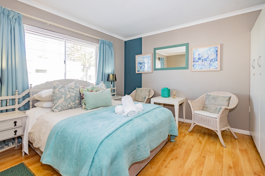 13 Bedroom Property for Sale in Sunset Beach Western Cape